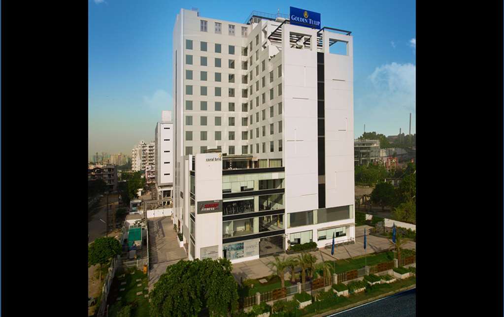 Ramada By Wyndham Ghaziabad Vasundhara Hotel Exterior photo